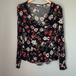 75% off Black Floral Stylish Top
